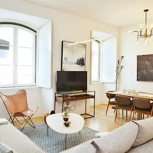 Apartamento Trendy Chic - Checkinhome